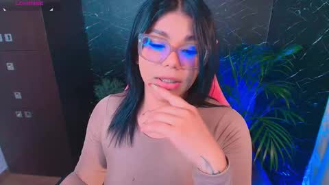 Ashleyy18   online show from 11-12-25, 01:39