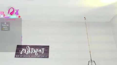 kylie online show from 10-24-25, 01:57