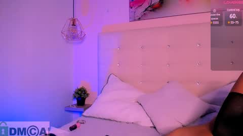 Snapshot of ashlie_dixon1 chatting on 01-21-25, 12:25 Ashlie  online show from 01-21-25, 12:25