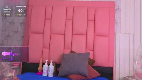 ashlleyray online show from 06-26-26, 07:07