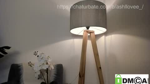 Snapshot of ashllovee_ chatting on 02-26-25, 08:15 ashllovee online show from 02-26-25, 08:15