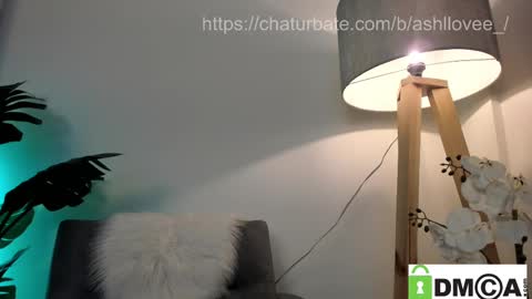 Snapshot of ashllovee_ chatting on 02-28-25, 01:14 ashllovee online show from 02-28-25, 01:14