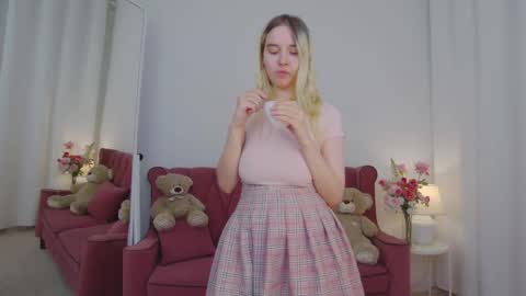 ashly_cherry online show from 11-04-25, 11:09