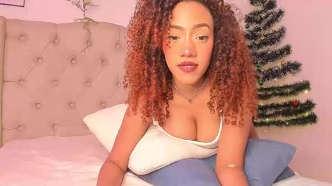 Snapshot of ashly_z chatting on 12-16-24, 10:24 Ashly online show from 12-16-24, 10:24