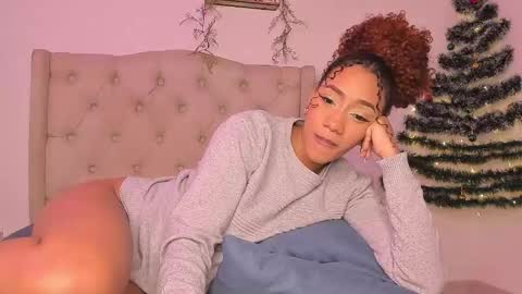 Snapshot of ashly_z chatting on 12-27-24, 01:32 Ashly online show from 12-27-24, 01:32