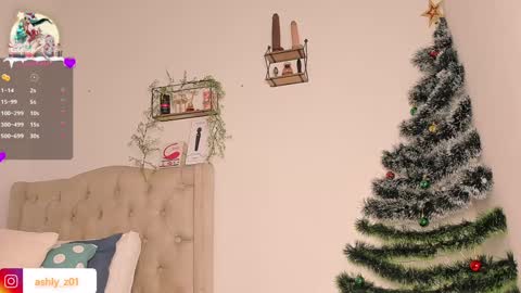 Snapshot of ashly_z chatting on 12-31-24, 12:36 Ashly online show from 12-31-24, 12:36