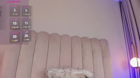 ashlye_white online show from 10-19-25, 01:23