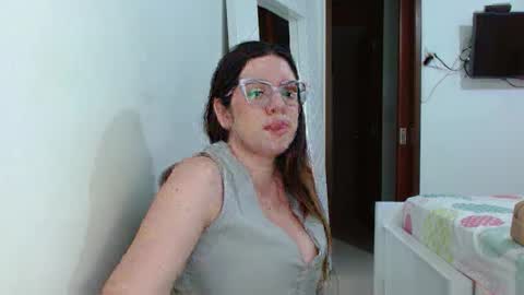 AshlyMoon online show from 05-16-26, 12:51
