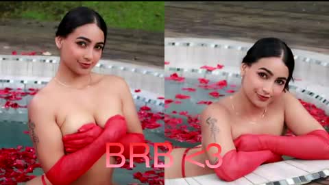Ashly Rouxx online show from 05-15-26, 11:01