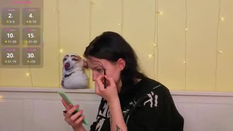 Snapshot of ashlyvincente chatting on 01-13-26, 07:13 Kristine online show from 01-13-26, 07:13