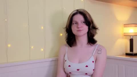 Snapshot of ashlyvincente chatting on 02-05-26, 08:35 Kristine online show from 02-05-26, 08:35