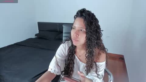 Snapshot of ashlyviper77 chatting on 11-27-25, 12:13 ashlyviper77 online show from 11-27-25, 12:13