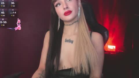 Snapshot of ashmila chatting on 02-02-25, 06:37 Mila online show from 02-02-25, 06:37