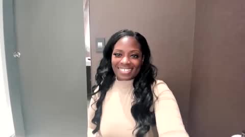 Snapshot of asiaandersonxx chatting on 01-26-25, 12:58 Asia online show from 01-26-25, 12:58