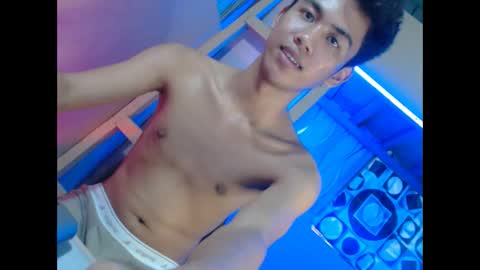 asian_ainsley69 online show from 10-02-25, 08:43