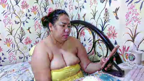 Snapshot of asian_bigboobs20 chatting on 10-13-25, 05:35 Asian Bigboobs20 online show from 10-13-25, 05:35