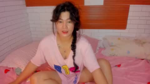 Snapshot of asian_diana69 chatting on 09-15-25, 09:37 diane online show from 09-15-25, 09:37