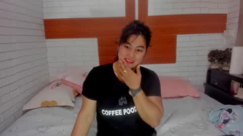 Snapshot of asian_diana69 chatting on 09-29-25, 02:16 diane online show from 09-29-25, 02:16