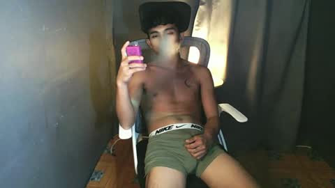 Snapshot of asian_hunk_moreno chatting on 07-03-26, 06:36 Yuri online show from 07-03-26, 06:36