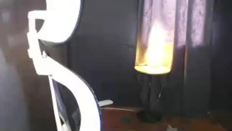 Snapshot of asian_hunk_moreno chatting on 07-11-26, 08:06 Yuri online show from 07-11-26, 08:06