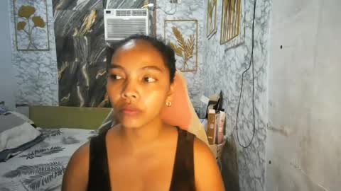 Snapshot of asian_janeth chatting on 06-14-26, 02:35 im janeth single mom online show from 06-14-26, 02:35