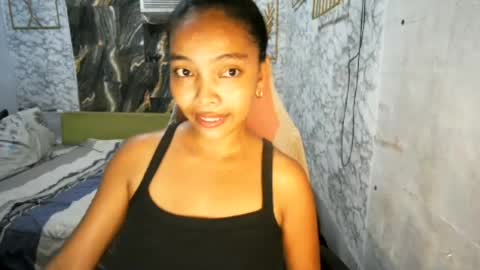Snapshot of asian_janeth chatting on 06-16-26, 01:52 im janeth single mom online show from 06-16-26, 01:52