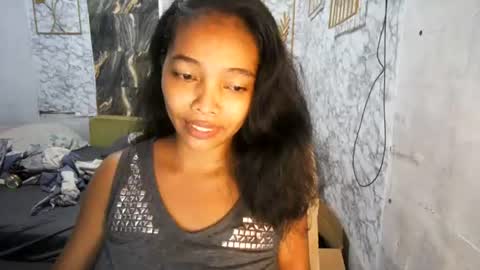 Snapshot of asian_janeth chatting on 06-21-26, 01:30 im janeth single mom online show from 06-21-26, 01:30