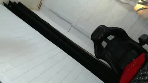 Snapshot of asian_kati chatting on 10-30-25, 06:41 theakati online show from 10-30-25, 06:41