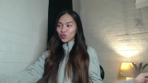 Snapshot of asian_kati chatting on 11-23-25, 04:34 theakati online show from 11-23-25, 04:34
