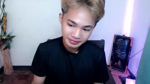 asian_lover05 online show from 09-27-25, 05:51