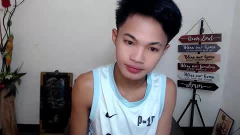 asian_lover05 online show from 10-12-25, 04:06