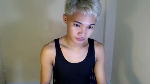 asian_lover05 online show from 07-17-26, 09:52