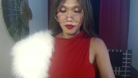 Snapshot of asian_petit19 chatting on 12-28-24, 09:09 Lovely online show from 12-28-24, 09:09