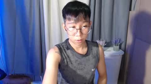 Snapshot of asian_seanbrownxxx chatting on 01-08-26, 08:27 asian_seanbrownxxx online show from 01-08-26, 08:27