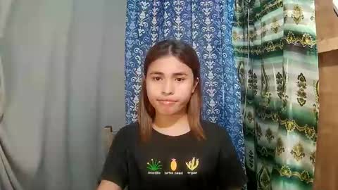 Sofia online show from 12-18-25, 06:52