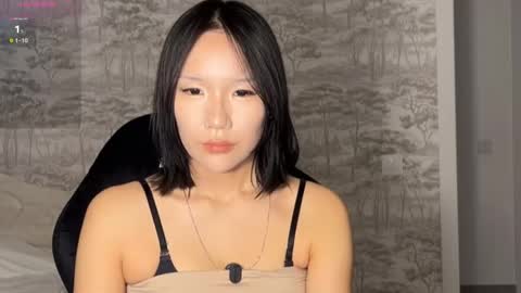 Snapshot of asian_vi chatting on 05-09-26, 09:53 My name Vi online show from 05-09-26, 09:53
