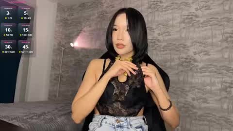 Snapshot of asian_vi chatting on 05-13-26, 07:00 My name Vi online show from 05-13-26, 07:00