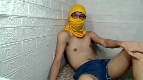 Snapshot of asianbaexx chatting on 03-30-26, 06:14 EIZE online show from 03-30-26, 06:14