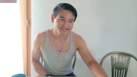 Snapshot of asianboy_sunny chatting on 06-18-26, 04:57 AsianBoy Sunny online show from 06-18-26, 04:57