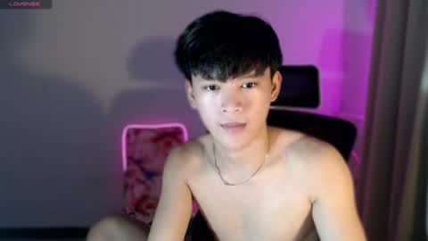 Snapshot of asianbrilee chatting on 06-13-26, 05:00 asianbrilee online show from 06-13-26, 05:00