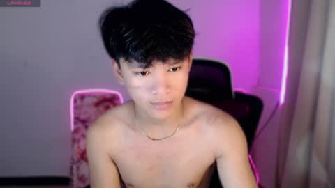 Snapshot of asianbrilee chatting on 07-12-26, 07:27 asianbrilee online show from 07-12-26, 07:27