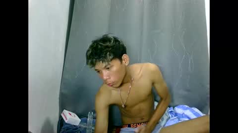 Snapshot of asiancockinsan chatting on 09-10-25, 05:46 Isan online show from 09-10-25, 05:46