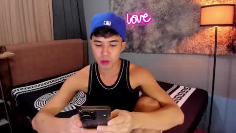 asiancum_peter online show from 09-29-25, 12:10