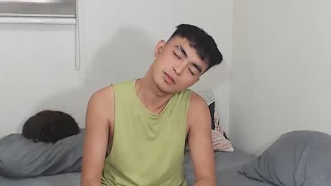 Snapshot of asiancummer_bry69 chatting on 01-12-25, 10:22 Bry online show from 01-12-25, 10:22