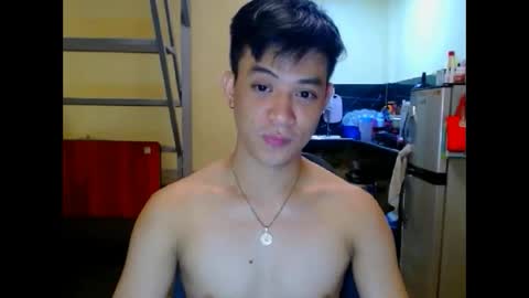 asiandreamboyx online show from 10-28-25, 08:00