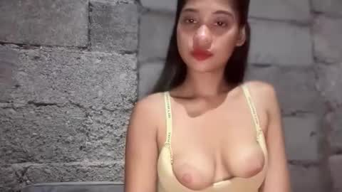 Snapshot of asianfuckdolljai chatting on 05-18-26, 02:01 asianfuckdolljai online show from 05-18-26, 02:01