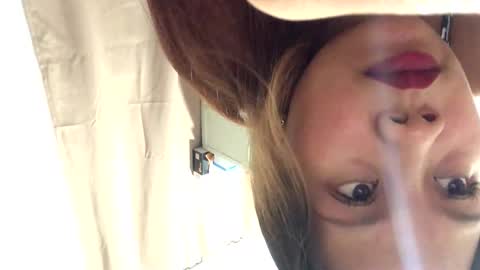 Snapshot of asianhotfantasy chatting on 01-10-26, 03:08 YangSha online show from 01-10-26, 03:08