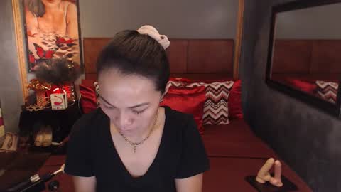 Snapshot of asianhotjasmin chatting on 07-12-26, 07:38 asianhotjasmin online show from 07-12-26, 07:38
