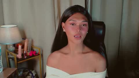 Kianna online show from 05-17-26, 10:22