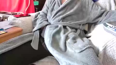 Snapshot of asianlooker chatting on 02-09-26, 01:15 John online show from 02-09-26, 01:15